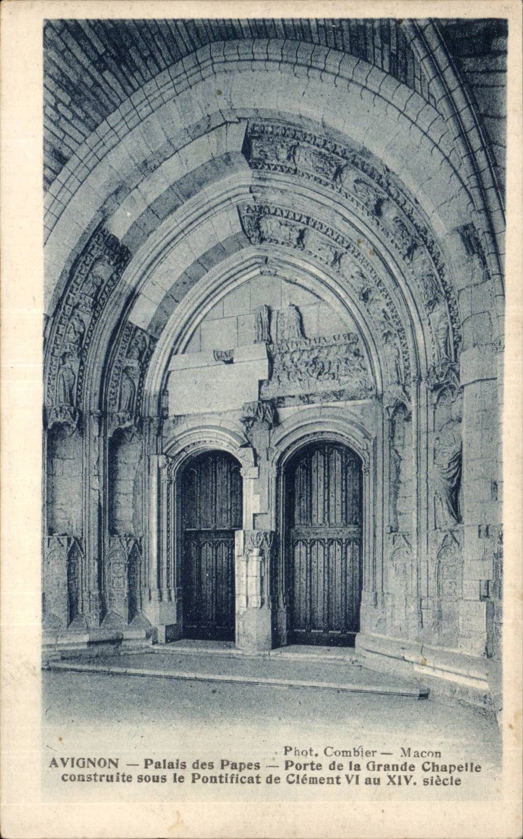 CPA Avignon Palais des papes Porte de la grande chapelle Clement VI