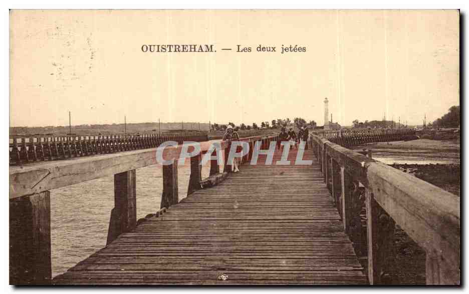 Ouistreham — Les deux jetées