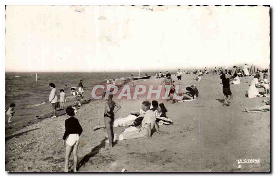 CPA Ouistreham Riva Bella La plage