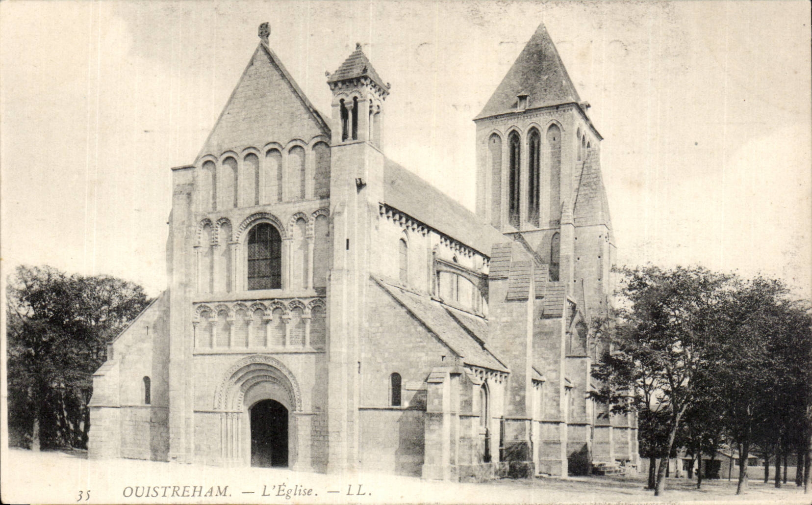 CPA Ouistreham L'eglise