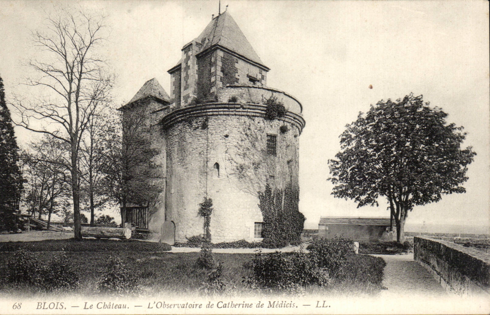 CPA Blois Le chateau L'observatoire de Catherine de Medicis