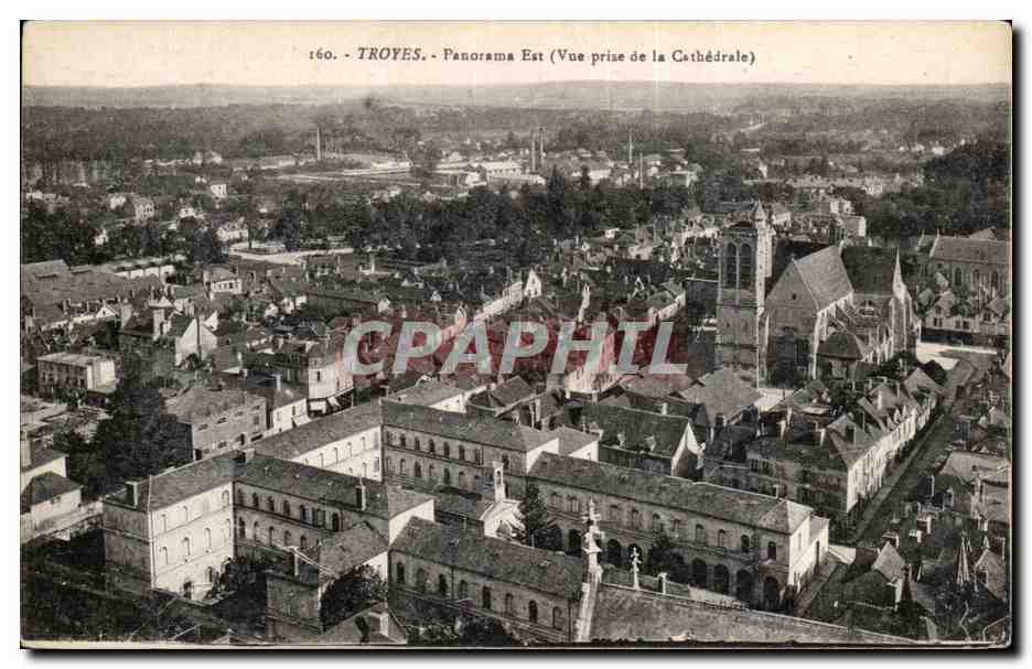 CPA Troyes Panorama Est (vue prise de la cathedrale)