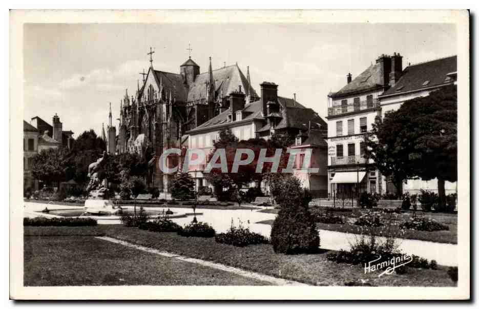 Jardin de la Préfecture et St-Urbain — TROYES — Edition E. Harmignie