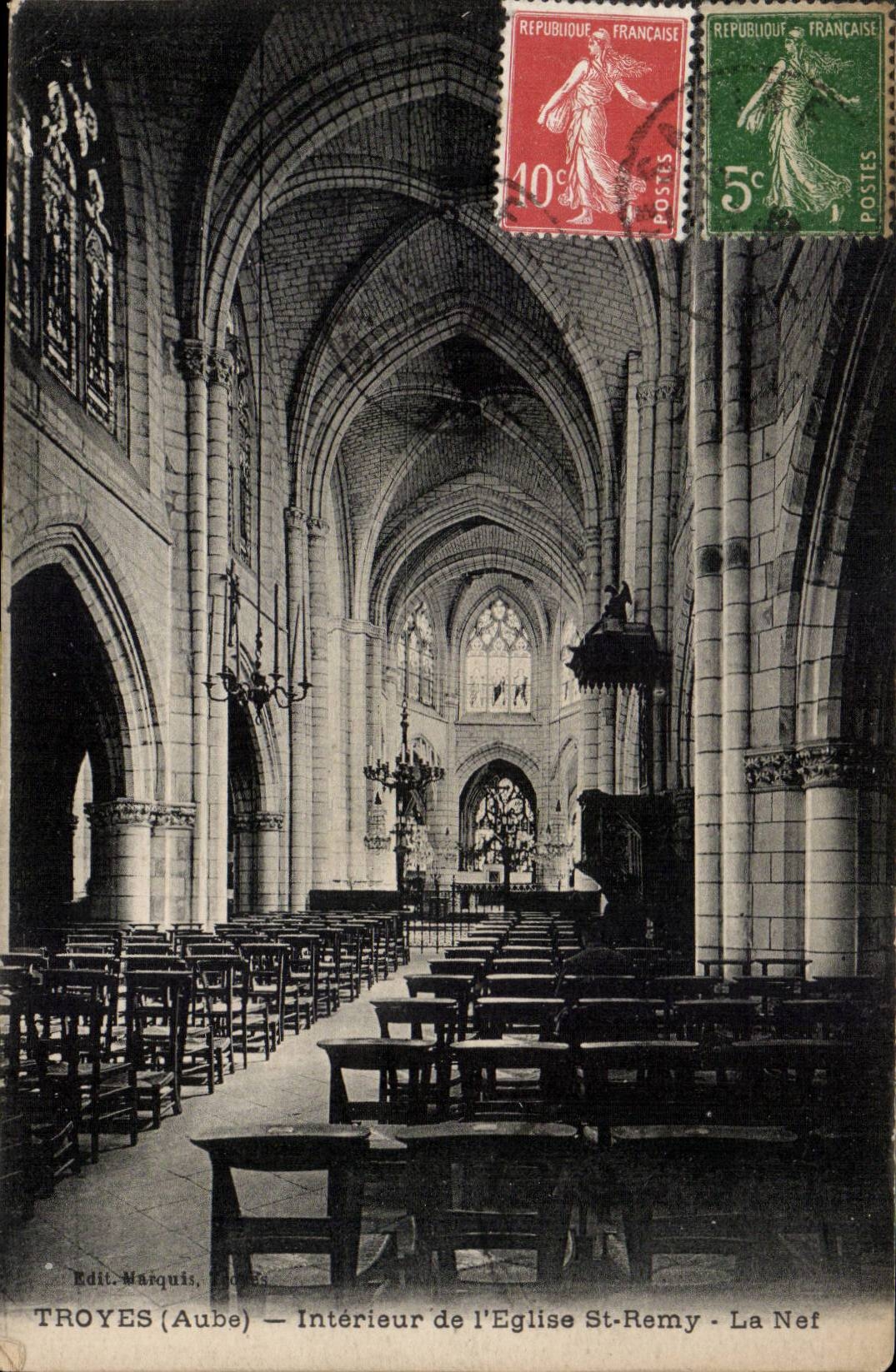 Troyes CPA Interieur de l'eglise St Remy La nef