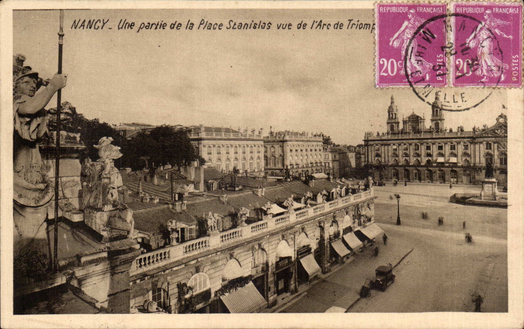 NANCY — Une partie de la Place Stanislas vue de l'Arc de Triomphe — Éditeur Art V. Raëler, n° 88