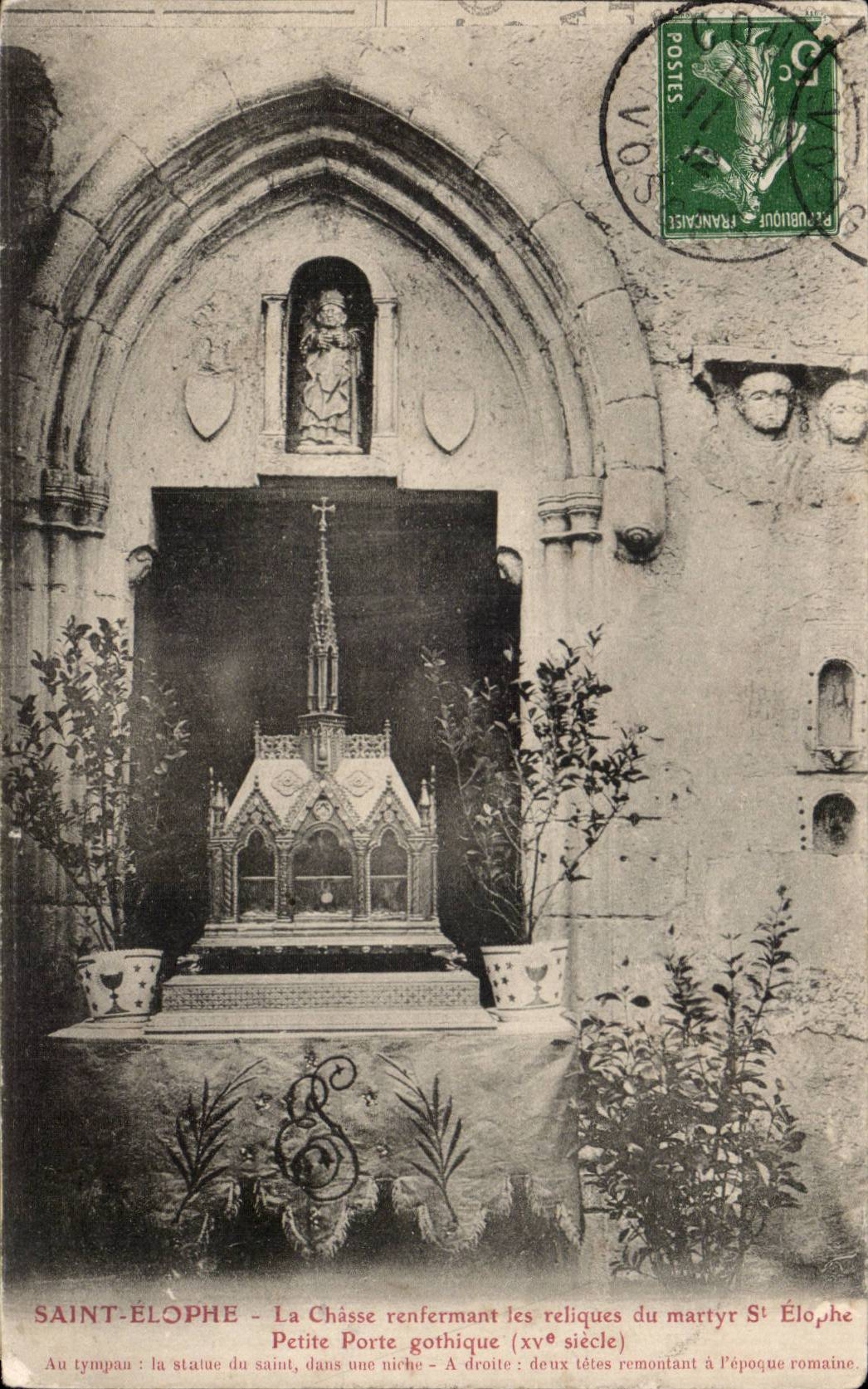CPA Saint Elophe La cahsse renfermant les reliques du martyr St elophe