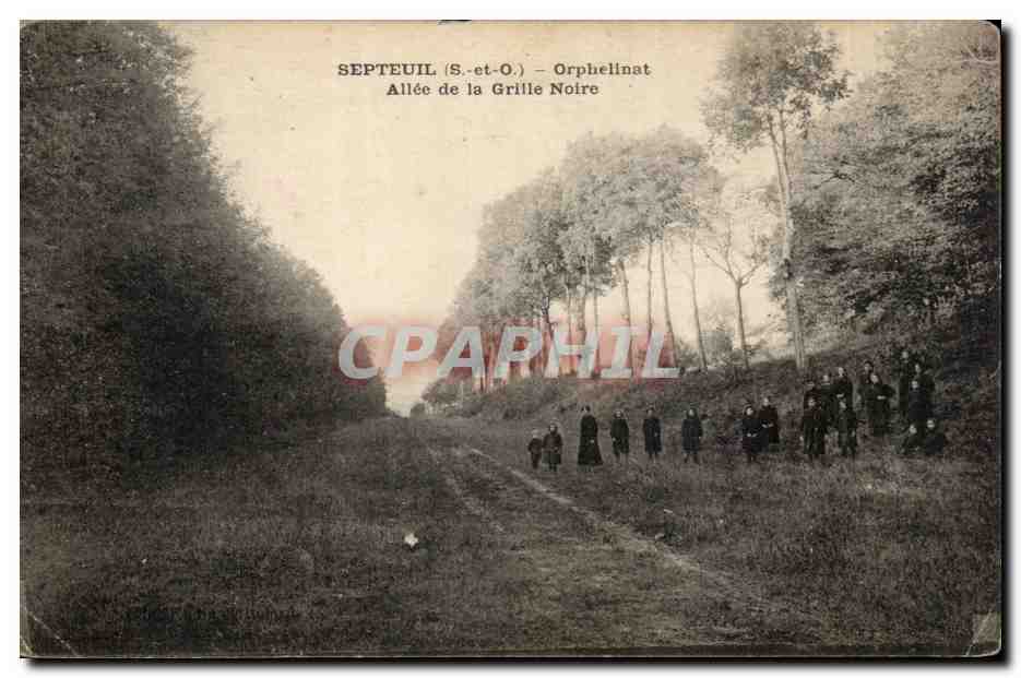 CPA Septeuil Orphelinat Allee de la grille noire
