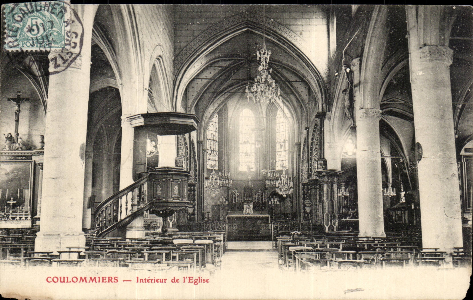 CPA Coulommiers Interieur de l'eglise