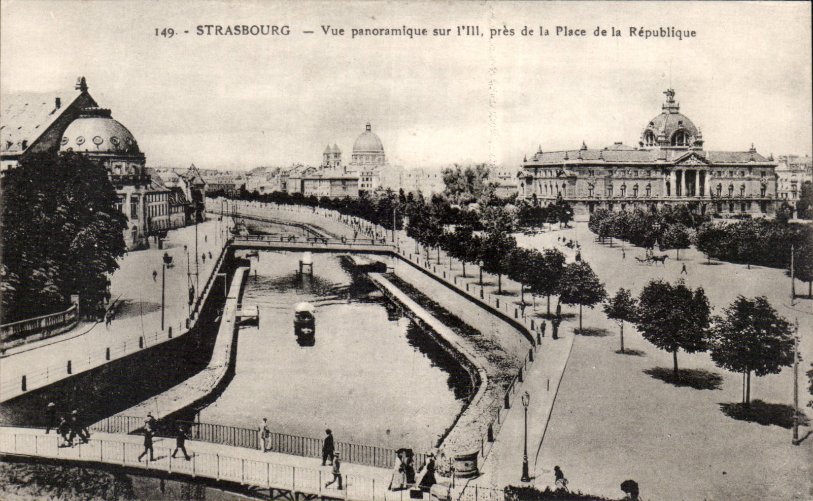 CPA Strasbourg Vue panoramique sur l'Ill pres de la place de la Republique