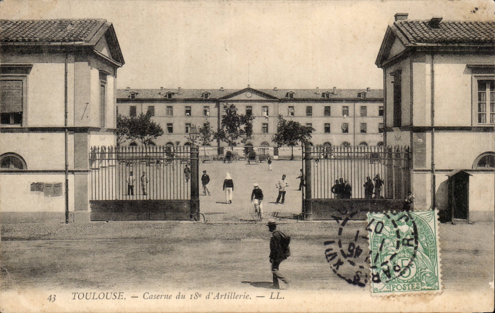 Toulouse — Caserne du 18e d'Artillerie — LL.