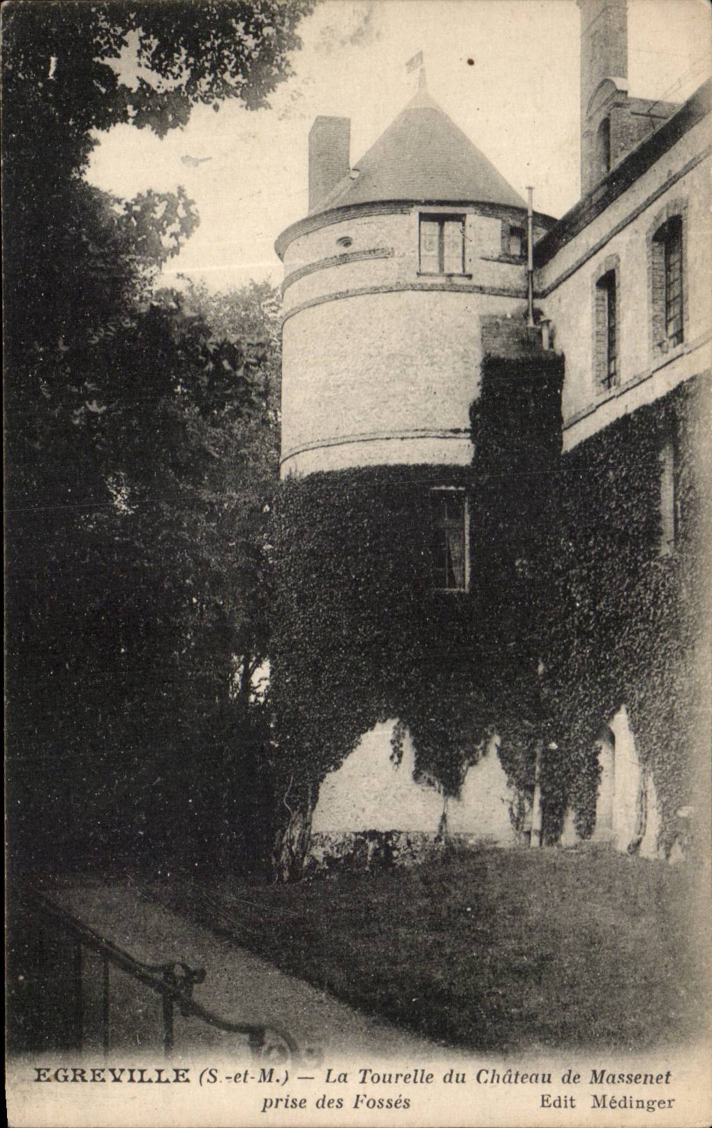 Egreville (S.-et-M.) — La Tourelle du Château de Massenet — Edit Médinger