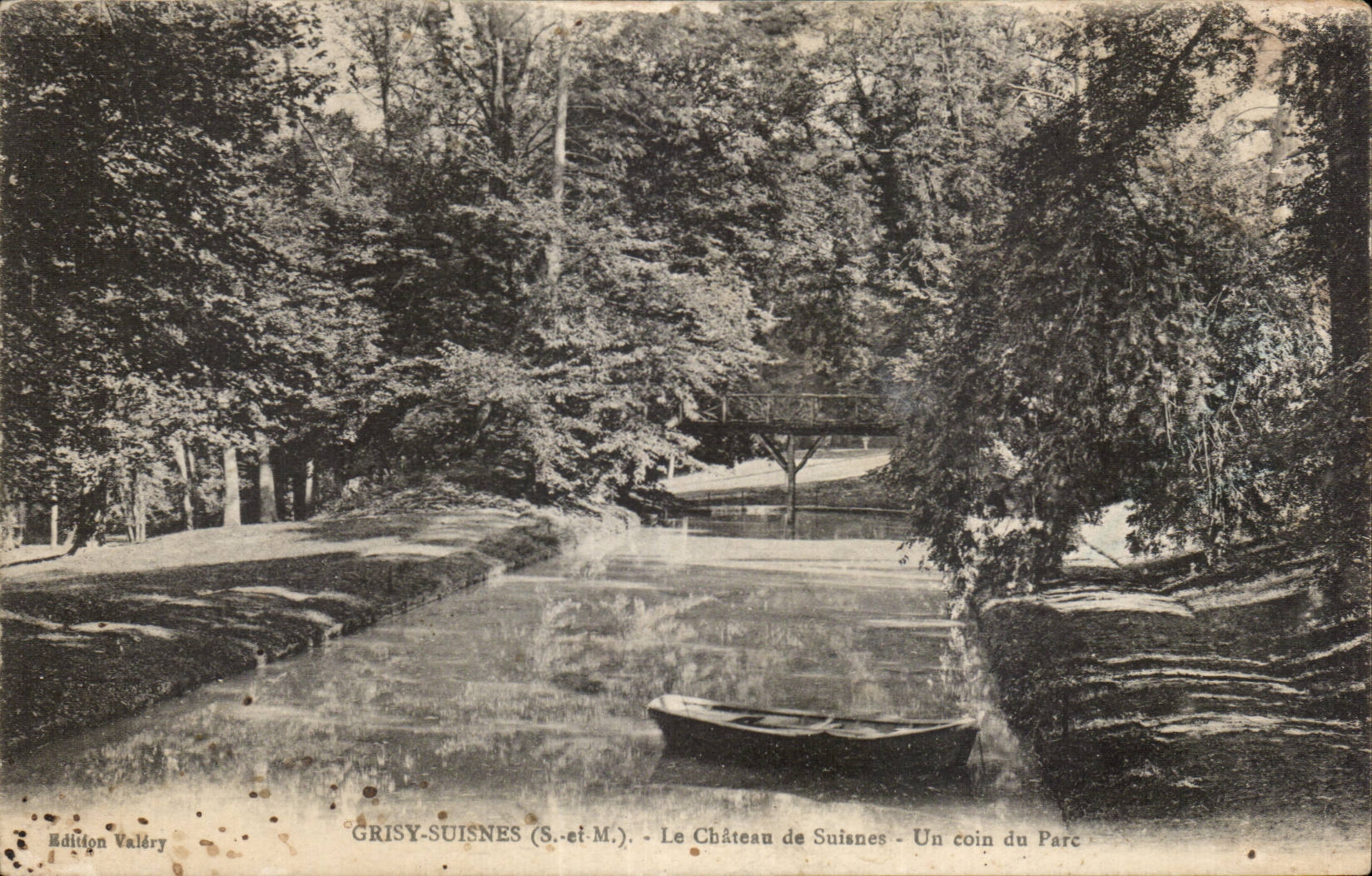 Grisy-Suisnes (S.-et-M.) — Le Château de Suisnes — Un coin du Parc — Édition Valdery
