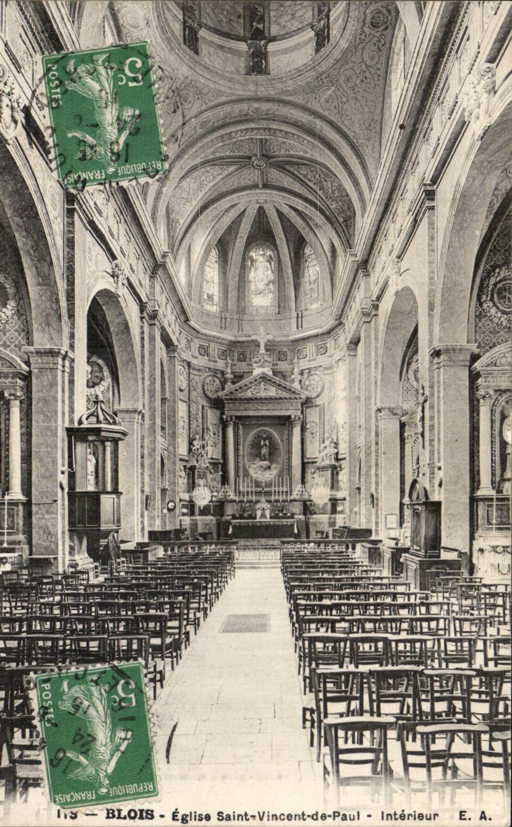 Blois CPA Eglise Saint Vincent de Paul Interieur