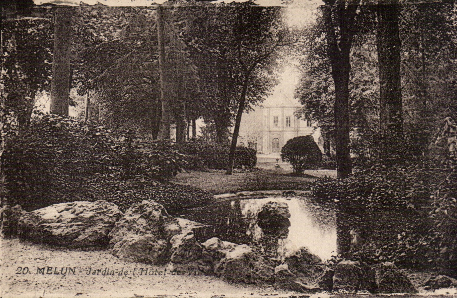 MELUN - Jardin de l'Hôtel de Ville — éditeur Édouard Charton, n°20