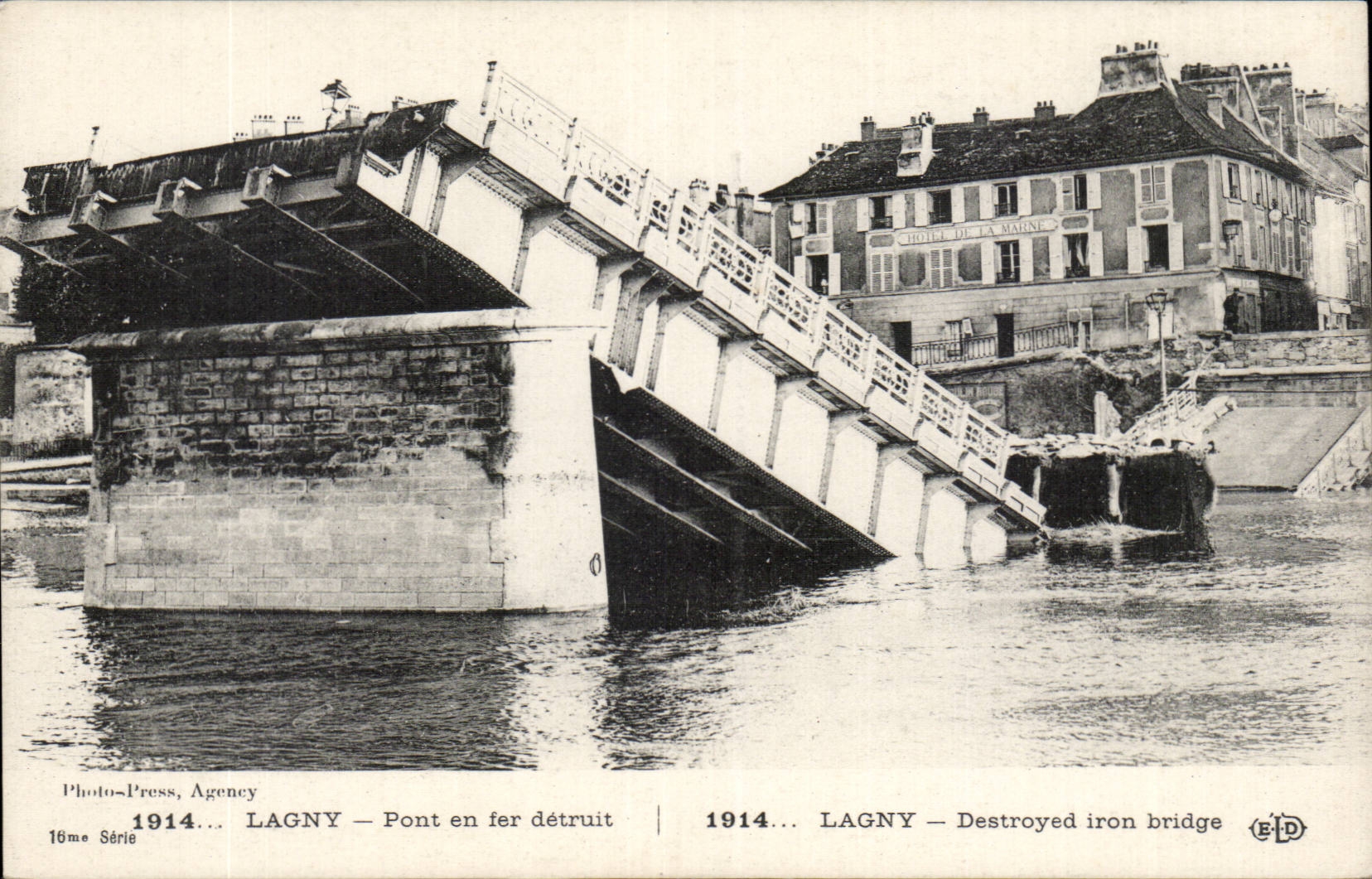 CPA Lagny Pont en fer detruit