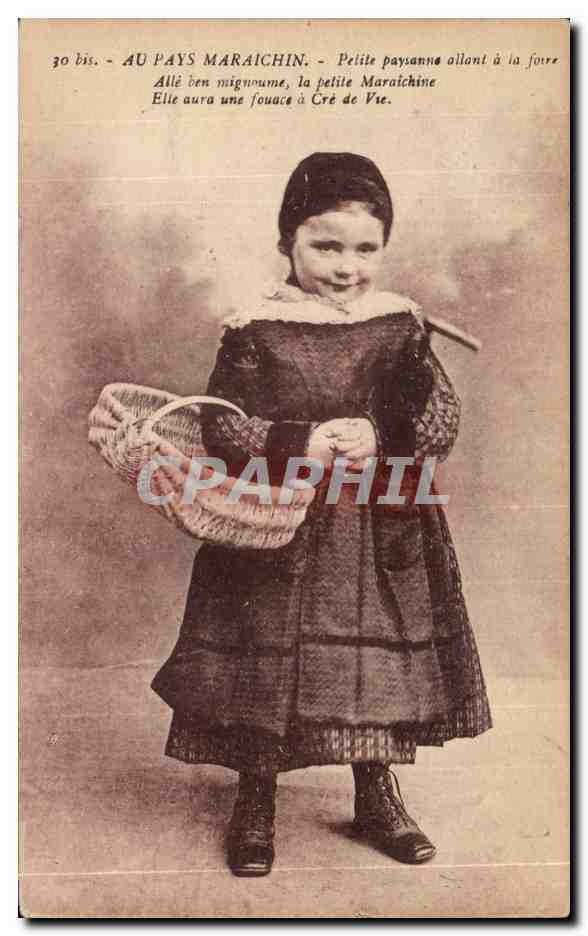 Petite paysanne allant à la forre — AU PAYS MARAICHIN — J. Novais, éditeur, n° 30 bis