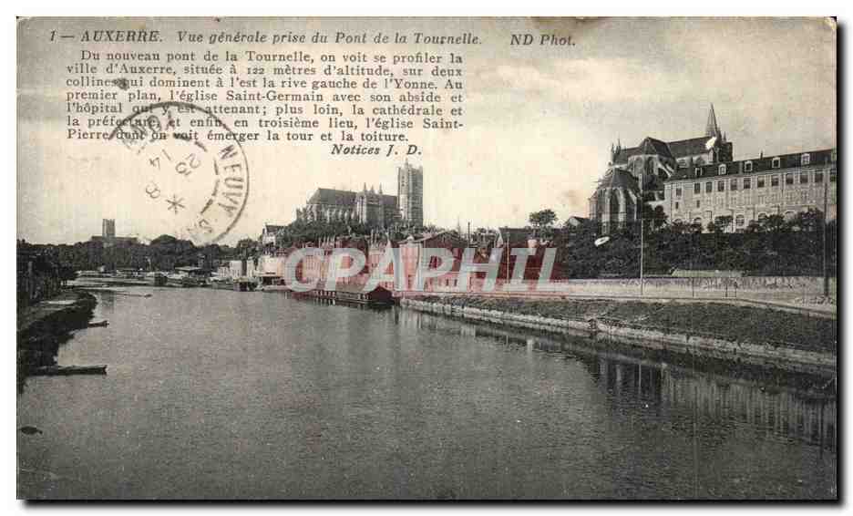 CPA Auxerre Vue generale prise du pont de la Tournelle