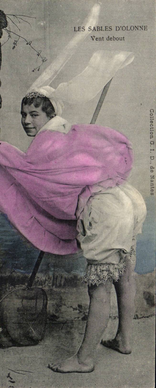 CPA Sables d'olonne Sablaise Vent debout Folklore Costume