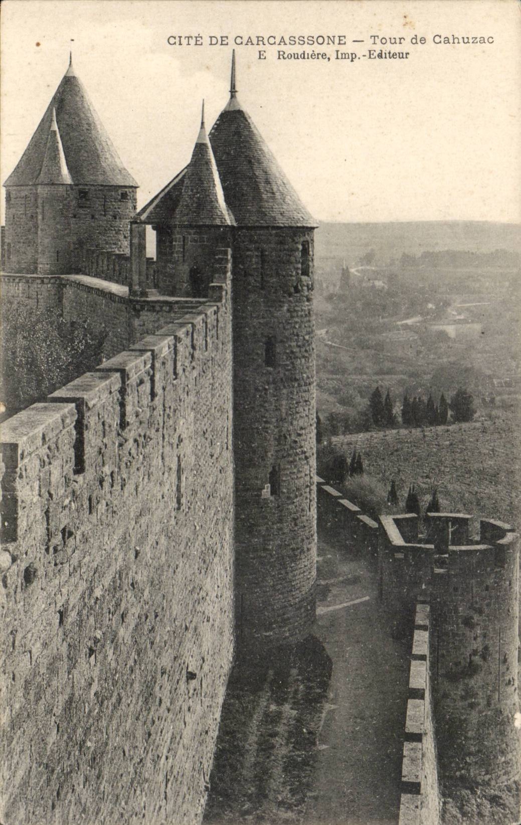 CPA Cite de Carcassonne Tour de Cahuzac 