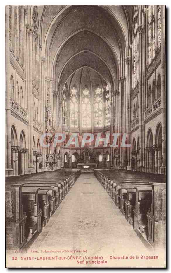 CPA Saint Laurent sur Sevre Chapelle de la sagesse Nef principale