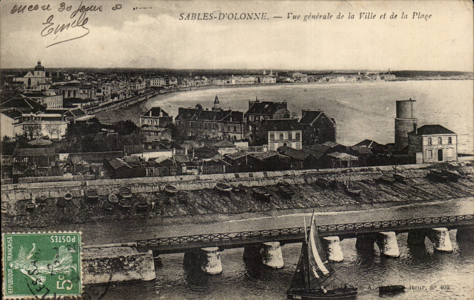 Sables-d'Olonne — Vue générale de la Ville et de la Plage — Éditeur A. Dufour, n° 402