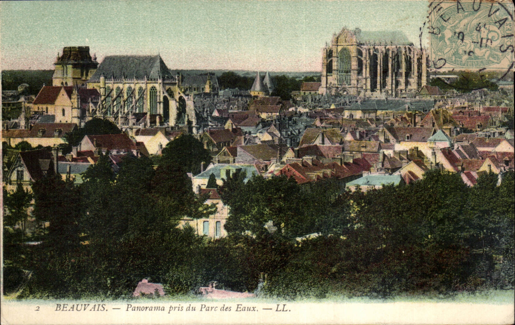 CPA Beauvais Panorama pris du parc des Eaux
