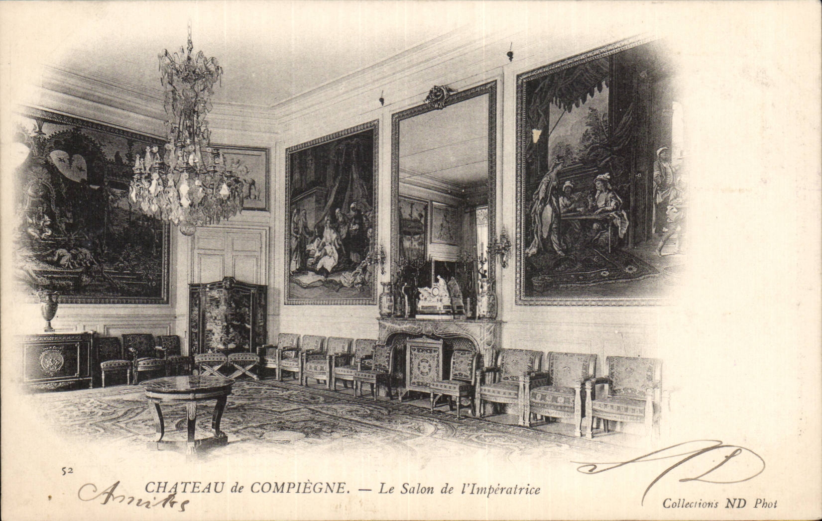 CPA Compiegne Chateau Le salon de l'Imperatrice