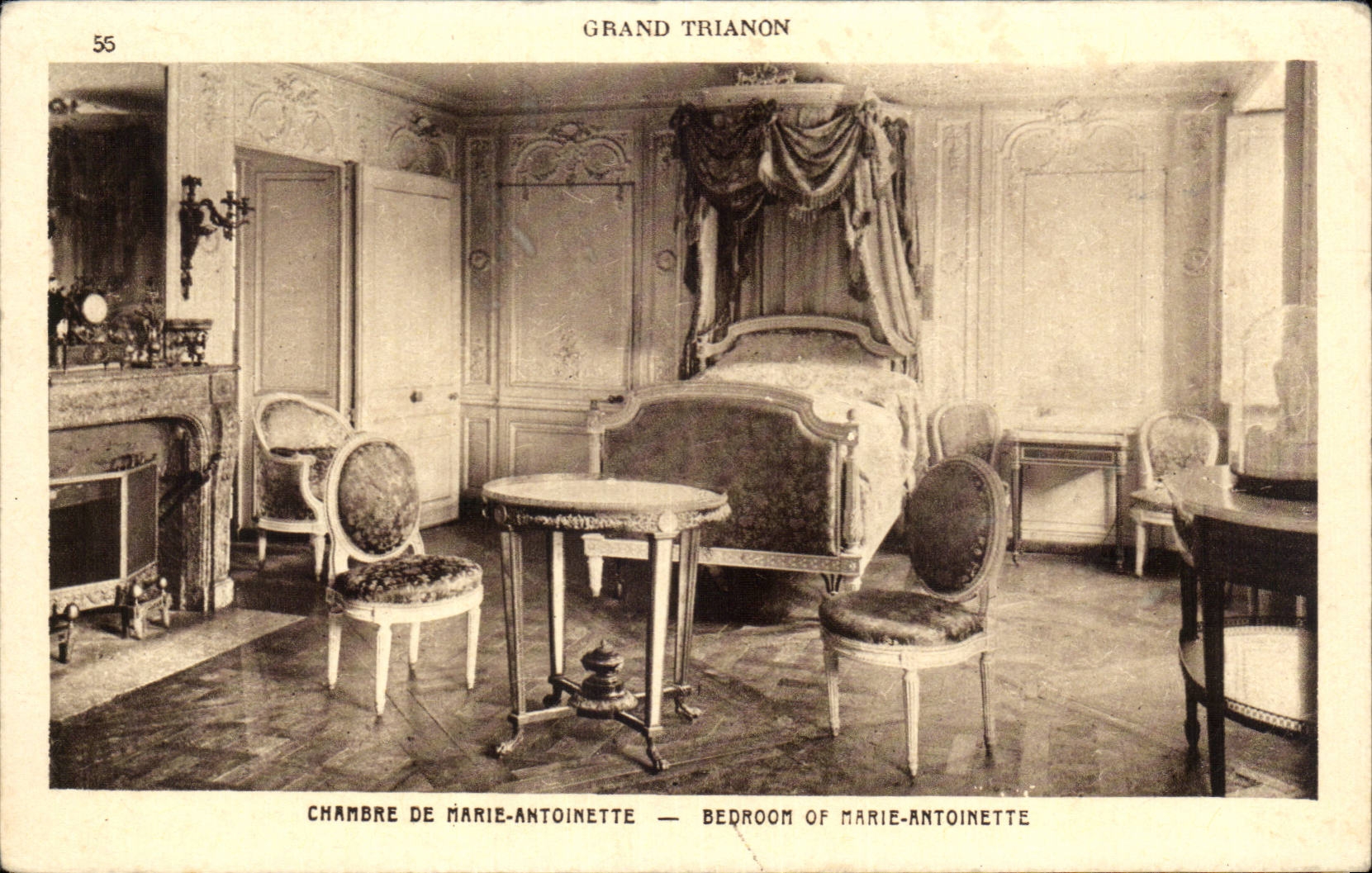CPA Versailles Grand Trianon Chambre de Marie Antoinette 