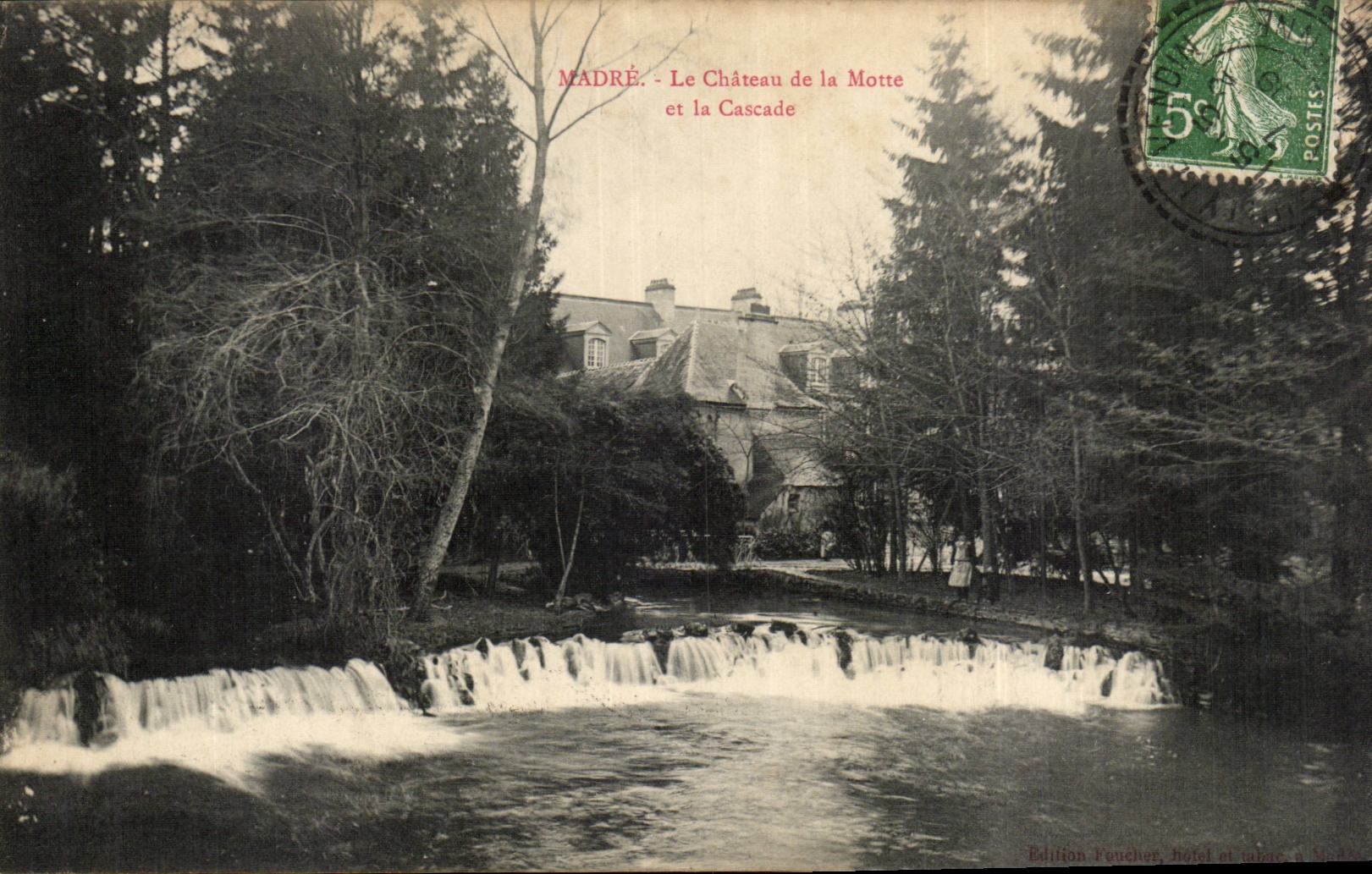 CPA Madre Le chateau de la Motte et la cascade