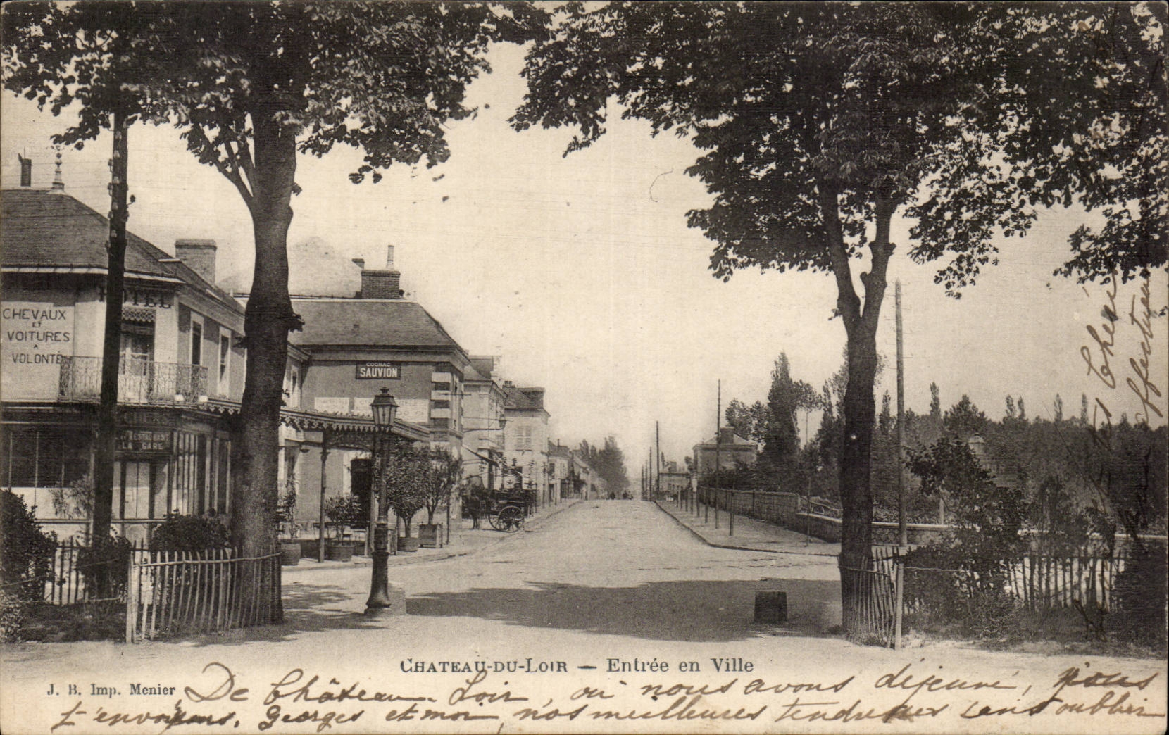 CPA Chateau du Loir Entree en ville