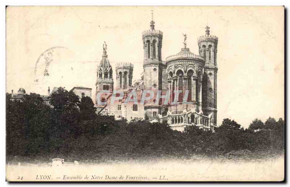 LYON — Ensemble de Notre Dame de Fourvières — LL.