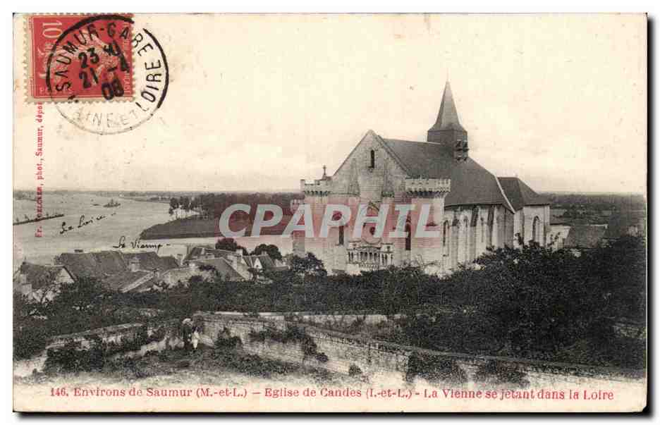 CPA Environs de Saumur Eglise de Candes La Vienne se jetant dans la Loire