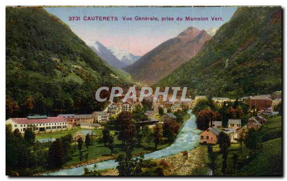 Cauterets — Vue Générale prise du Mamelon Vert — éditeur Photocouleur (n° 3731)