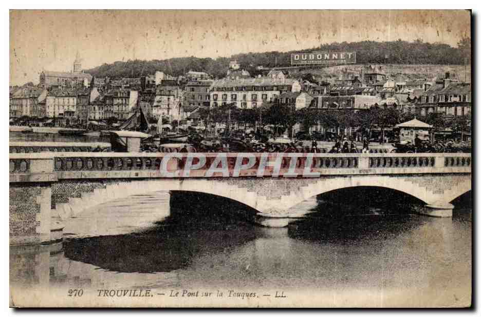 CPA Trouville Le pont sur la Touques