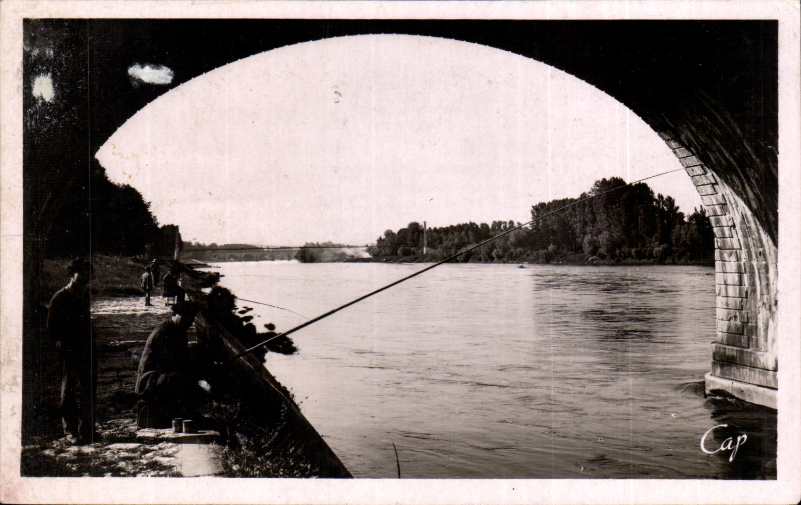 Agen - Bords de la Gironde — Au Pont-Canal — Cap