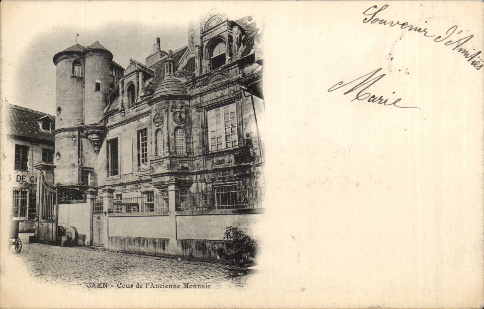 CPA Caen Cour de l'ancienne monnaie