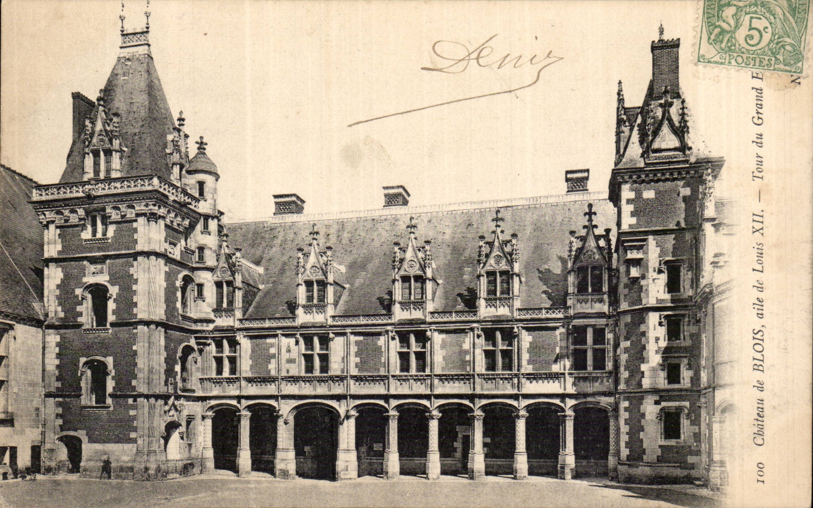 CPA Blois Chateau Aile de Louis XII