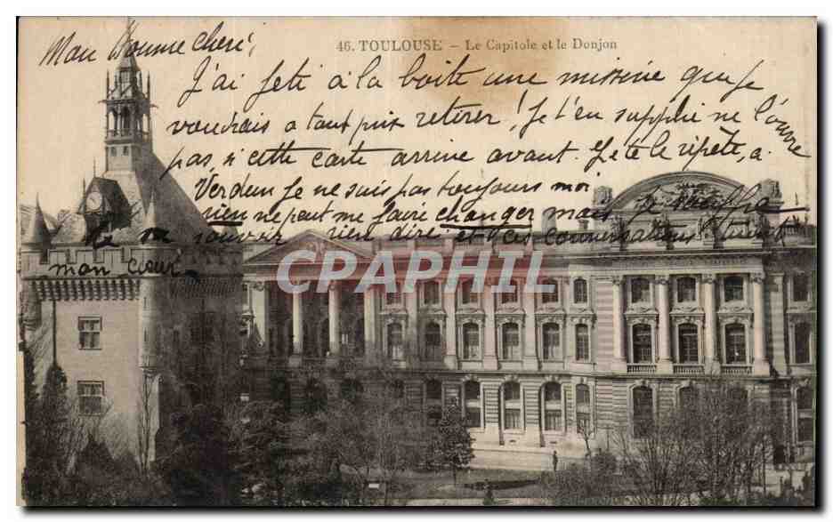 CPA Toulouse Le Capitole et le donjon