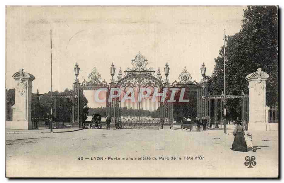 LYON — Porte monumentale du Parc de la Tête-d'Or — éditée par M.L.T. n°40