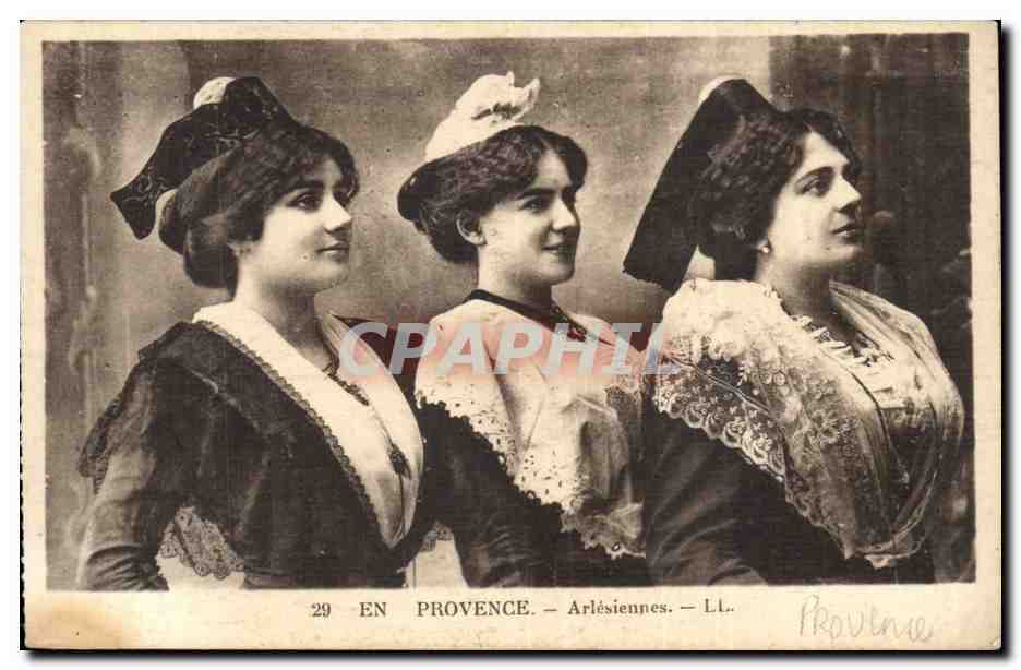 En Provence — Arlésiennes — LL.