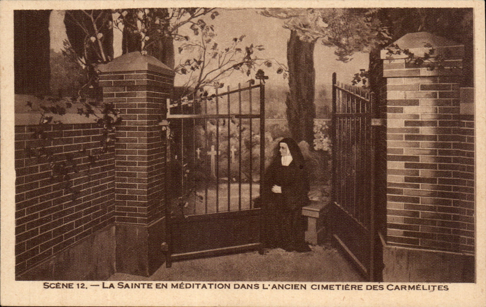 La Sainte en méditation dans l'ancien cimetière des Carmélites — Scène 12 — Éditions J. Lauglois, Paris