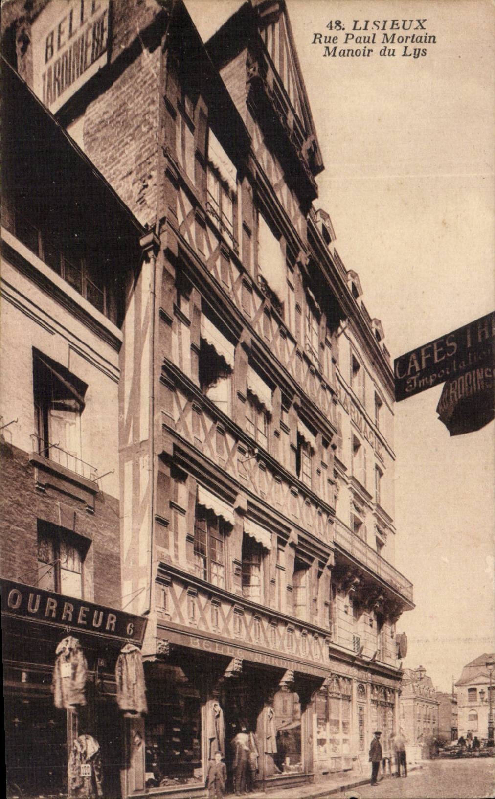 Lisieux CPA Rue Pau Mortain Manoir du Lys