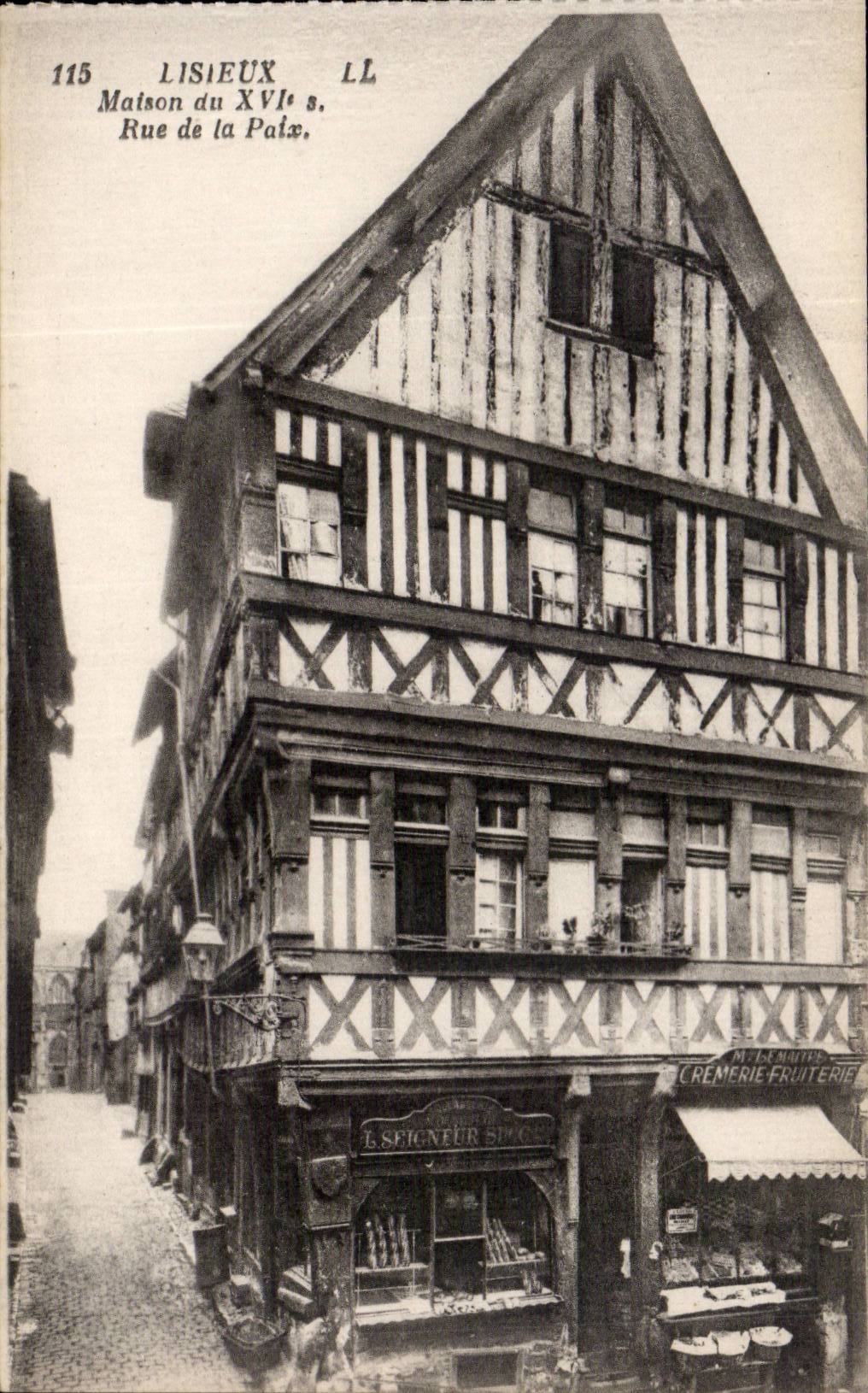 Lisieux CPA Maison du 16eme Rue de la Paix Boulangerie
