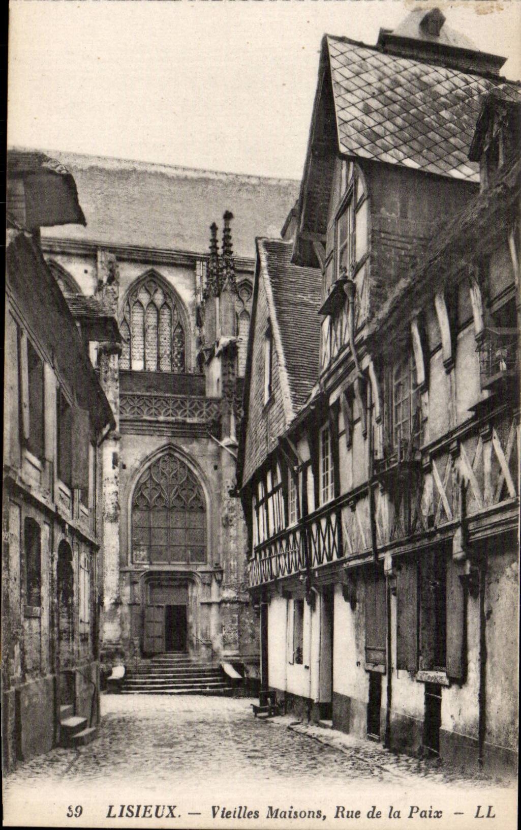 Lisieux CPA Vieilles maisons Rue de la Paix