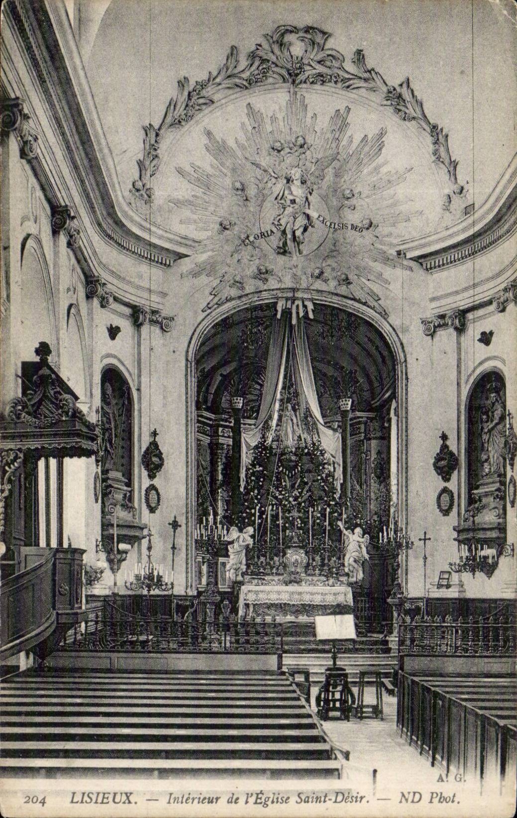 Lisieux CPA Interieur de l'eglise Saint Desir