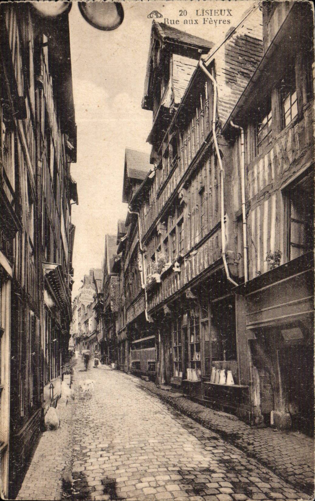 Lisieux CPA Vieilles maisons de la Rue aux Feves