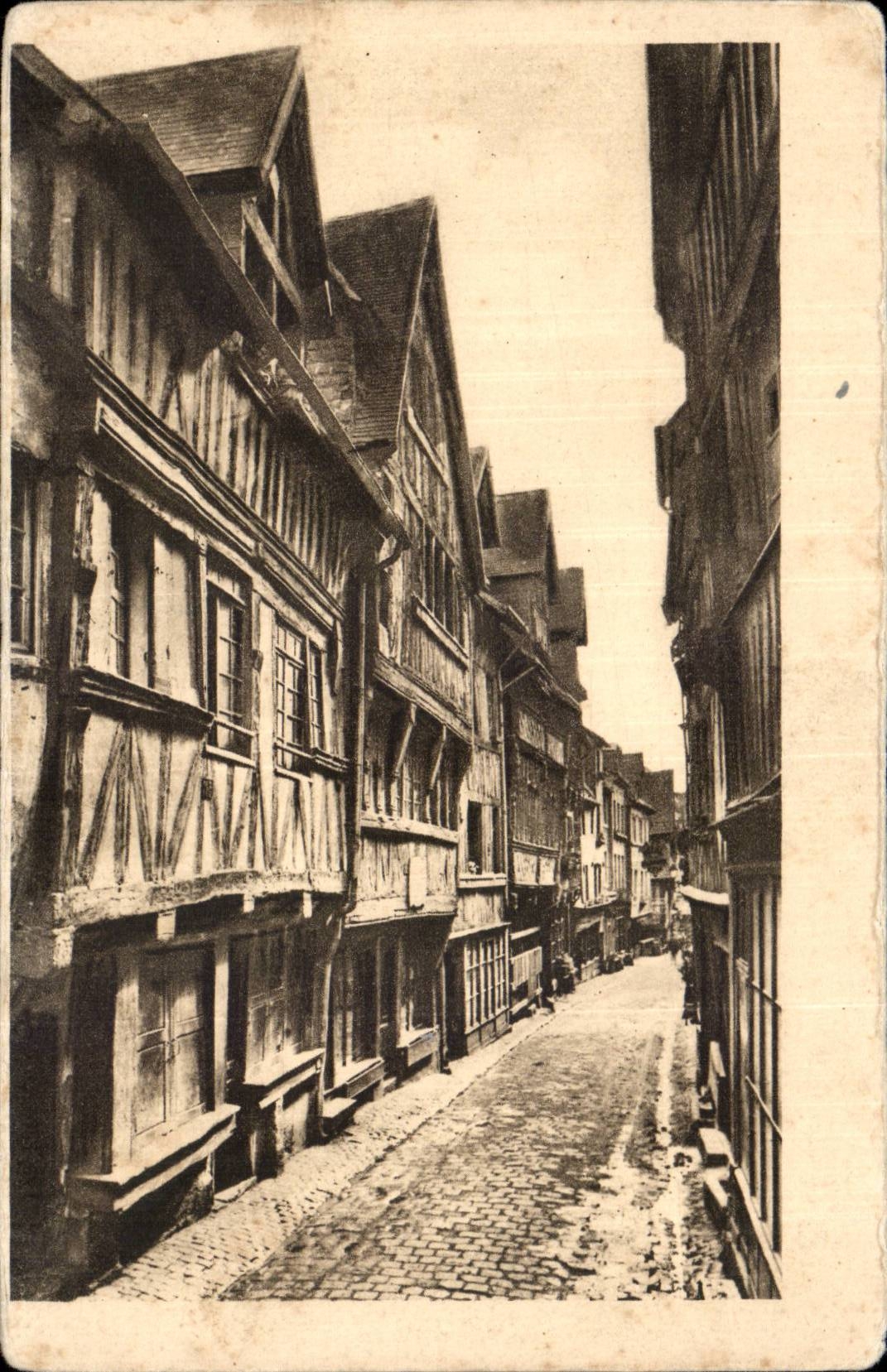 Lisieux — La Rue aux Févres — éditeur Deauville