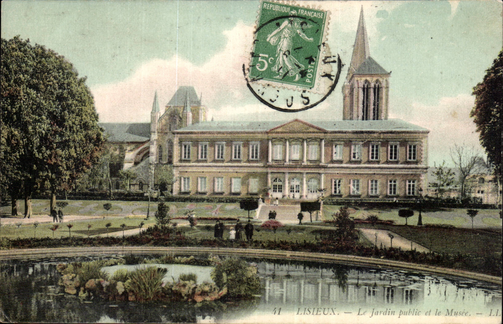 Lisieux — Le Jardin public et le Musée — L.L.