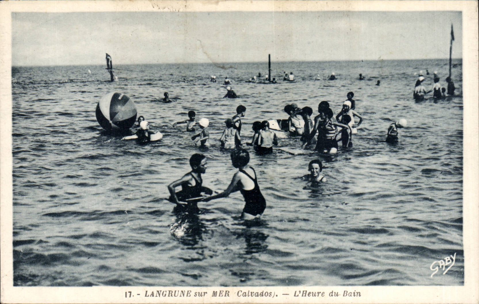 Langrune sur Mer CPA l'heure du bain