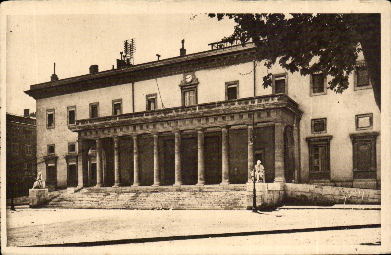 Aix-en-Provence — Le Palais de Justice — Éditions d'Art YVON, Paris